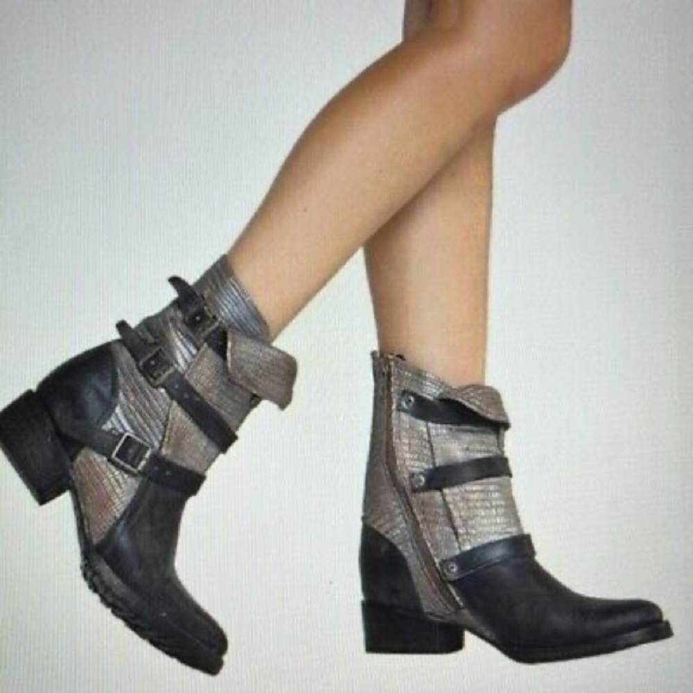 Freebird by Steven Apex style leather motorcycle boots
